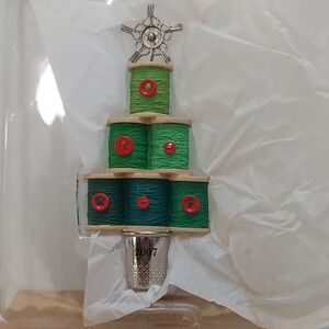 2007 Hallmark Keepsake "Notions of Christmas" Ornament in Original Package